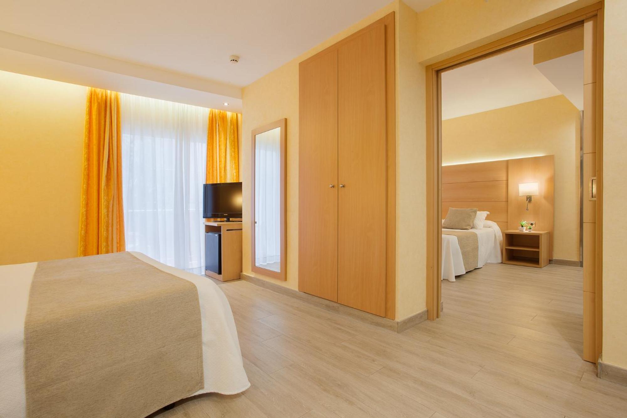 Hotel Pimar & Spa Blanes Exterior photo